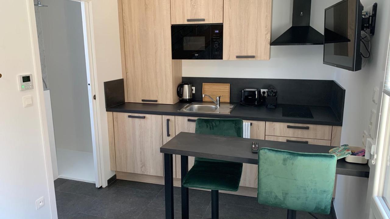 L'Hostellerie D'Acquigny Екстериор снимка