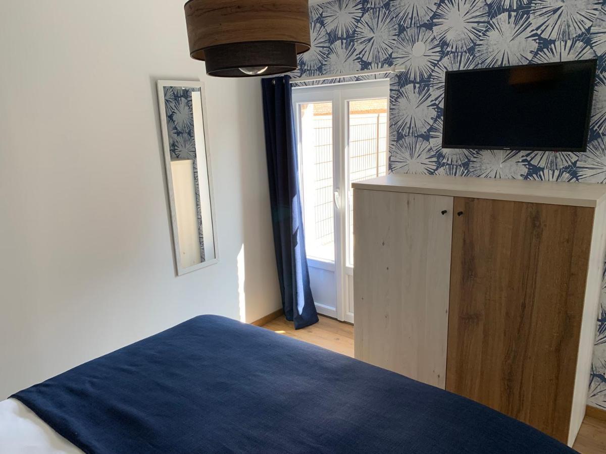 L'Hostellerie D'Acquigny Екстериор снимка
