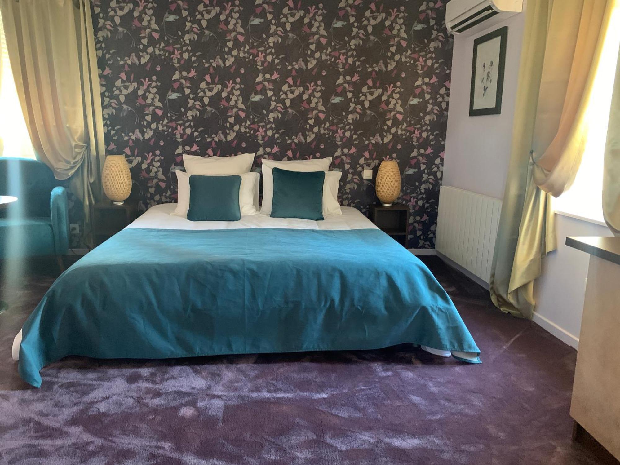 L'Hostellerie D'Acquigny Екстериор снимка
