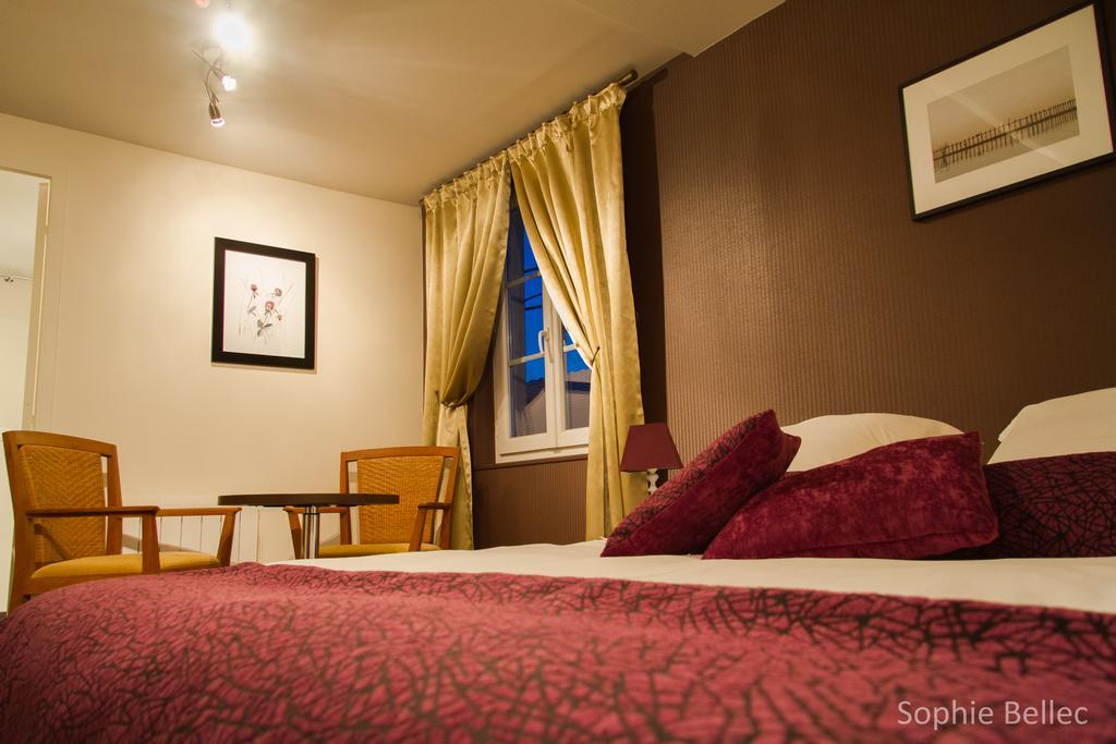 L'Hostellerie D'Acquigny Екстериор снимка